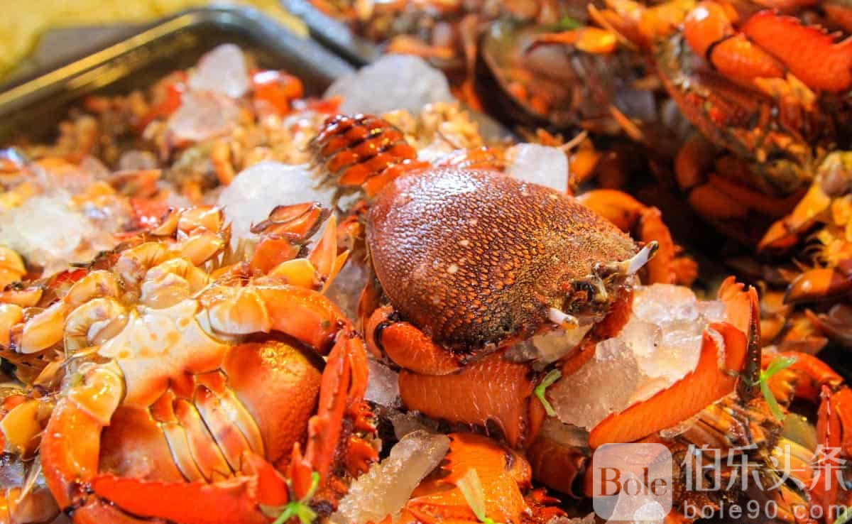 Curacha-Aderes-Flea-Market-Guiwan-Zamboanga.jpg