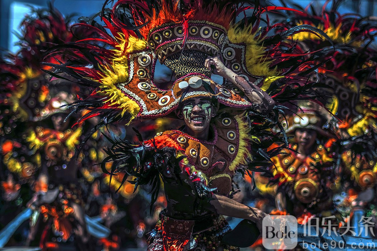 Iloilo_Dinagyang_Festival.jpg