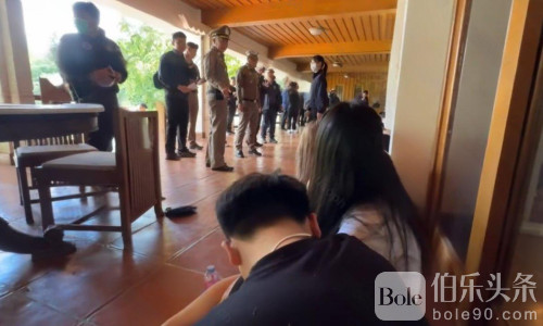 突袭清迈豪宅！中国电诈团20人落网 10人跳河逃逸