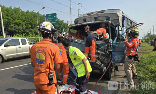 百人校车出游突发车祸！泰国武里南事故致多人受伤